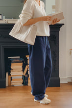 Load image into Gallery viewer, MARHEN.J Lavie Bag Ivory