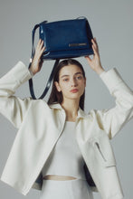 Load image into Gallery viewer, MARHEN.J Elly Bag Blue