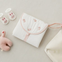 Load image into Gallery viewer, CHEZ-BEBE Diaper Pad Signature 2Options