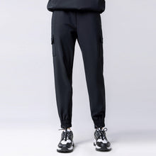 Load image into Gallery viewer, AKIII CLASSIC Urban Tracker Black White