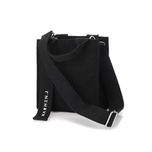 Load image into Gallery viewer, MARHEN. J Ricky Mini All Black