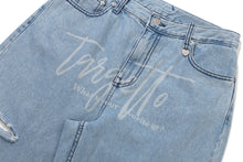 Load image into Gallery viewer, TARGETTO Side Slit Denim Pants Light Indigo (NMIXX Jiwoo's pick)