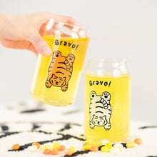 Load image into Gallery viewer, MUZIK TIGER Beer Can Glass 2 Colors