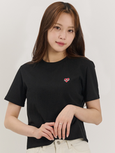 Load image into Gallery viewer, BEYOND CLOSET Women&#39;s Edition Nomantic Logo T-Shirt Black
