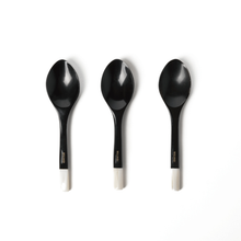 Load image into Gallery viewer, [MUJAGI] Horn-shell Spoon
