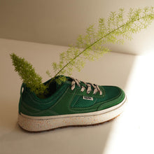 Load image into Gallery viewer, KAUTS Nova Flux Sneakers Green
