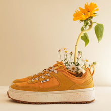 Load image into Gallery viewer, KAUTS Nova Flux Sneakers Yellow
