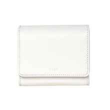 Load image into Gallery viewer, D.LAB Teen Lip Pouch Bag White
