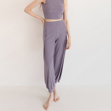 Load image into Gallery viewer, CONCHWEAR Yoga Like Pintuck Pants 3Colors
