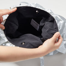 Load image into Gallery viewer, MARHEN.J Popcorn Bag Mambo Silver
