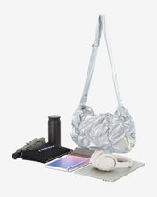 Load image into Gallery viewer, MARHEN.J Popcorn Bag Swing Silver (Seorina&#39;s pick)
