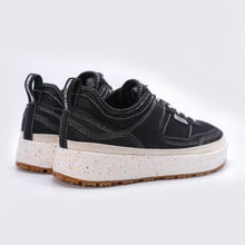 Load image into Gallery viewer, KAUTS Nova Flux Sneakers Black
