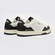 Load image into Gallery viewer, KAUTS Luca Luca Sneakers Retro Black
