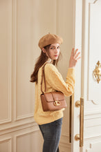 Load image into Gallery viewer, LOEKA Objet M Shoulder Bag Camel
