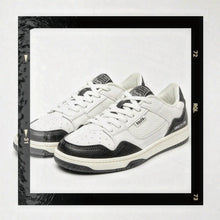 Load image into Gallery viewer, KAUTS Luca Luca Sneakers Retro Black
