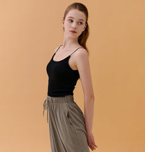 Load image into Gallery viewer, CONCHWEAR Back Point Twist Bralette (5 Colours)
