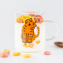 Load image into Gallery viewer, MUZIK TIGER Tiger Glass Mug Small
