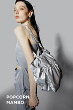 Load image into Gallery viewer, MARHEN.J Popcorn Bag Mambo Silver
