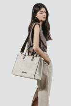 Load image into Gallery viewer, MARHEN.J Moss Bag Brown

